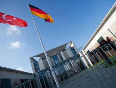 Bild: Το Βερολίνο παγώνει τις αποστολές όπλων στην Τουρκία